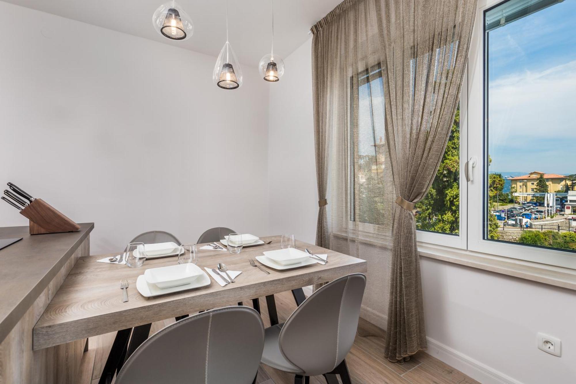 Apartments Liana オパティヤ 部屋 写真